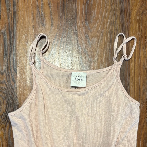 Dress - Picture 2 of 6